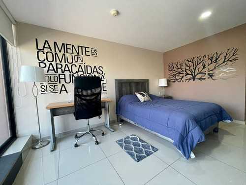 Edificio En Venta, Villas De La Hacienda, 594 Mts