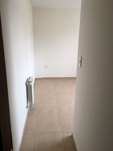Imagen 13 de 16 de Venta Departamento B° Altos General Paz, Calle General Deheza