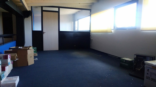 Imagen 2 de 20 de Oficina En Venta. Muy Buen Estado. Escucha Oferta!!!