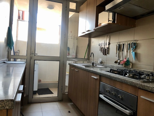 En Venta 3 Dormitorios Metro Irarrazaval