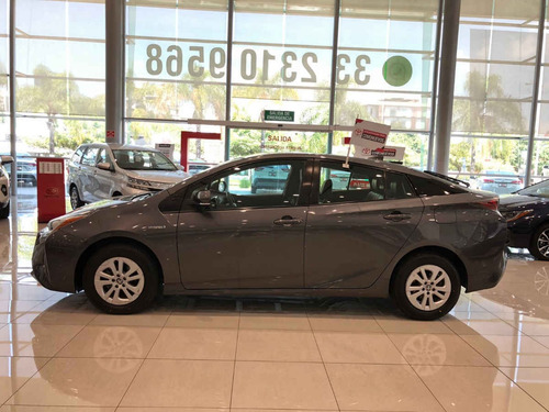 Imagen 2 de 13 de Toyota Prius 2017 5p Premium Sr Hibrido L4/1.8 Aut