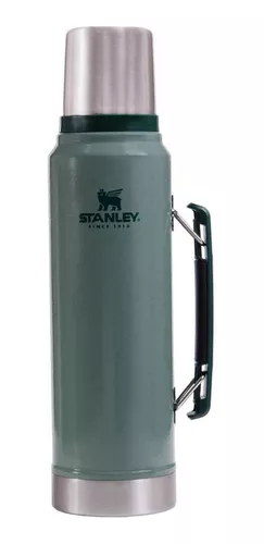 Termo Stanley 1 litro color verde con tapón cebador