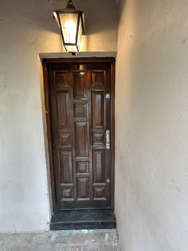 Casa De 3 Dormitorios Sobre Lote De 400m2