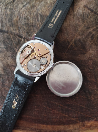 Reloj Renis 17 Rubis ( Oportunidad ) Swiss Coleccion Negro Plateado Champagne (Usado)