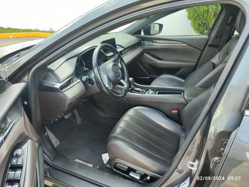 Mazda Mazda 6 Signature