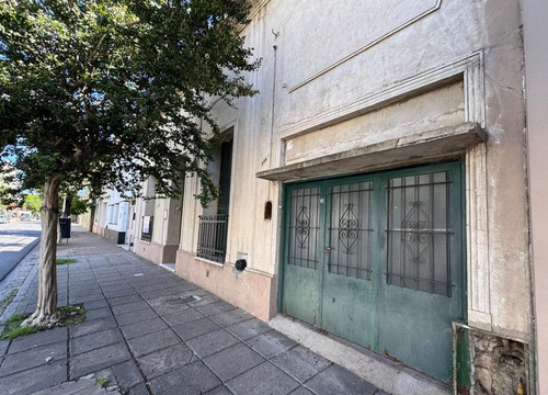 Venta Casa 6 Dorm. San Nicolas Centro