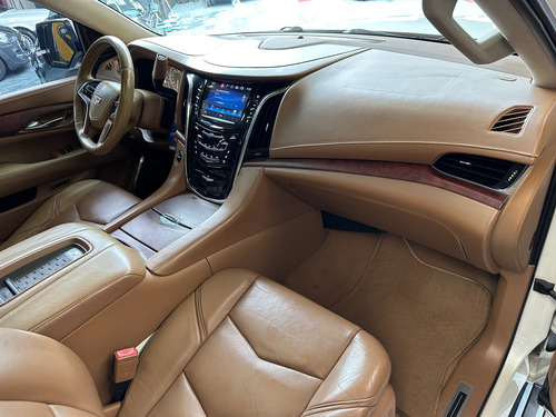 Cadillac Escalade ESV 6.2 Premium V8 8 Pas At