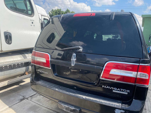 Imagen 4 de 13 de Lincoln Navigator 2009 5.4 Ultimate 4x2 Mt