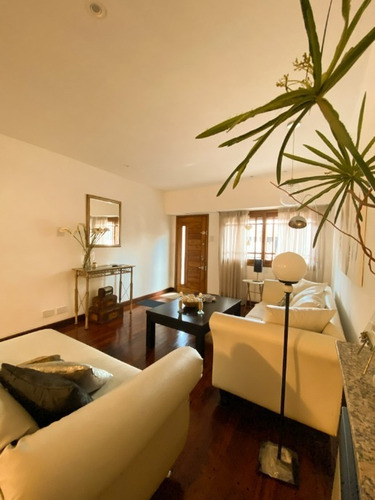 Imagen 2 de 14 de Chalet En Venta En Lanus Oeste