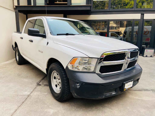 Imagen 1 de 11 de Ram Ram 1500 2016 4p Slt 1500 Trabajo 3.6 V6 At 4x2