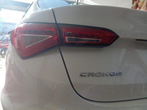 Imagen 17 de 20 de Fiat 2022 Cronos 1.3 Tomamos Tu Usado Polo Mobi 208 *-