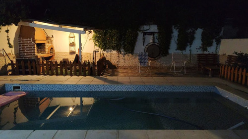 Excelente Casa En Villa Hipodromo