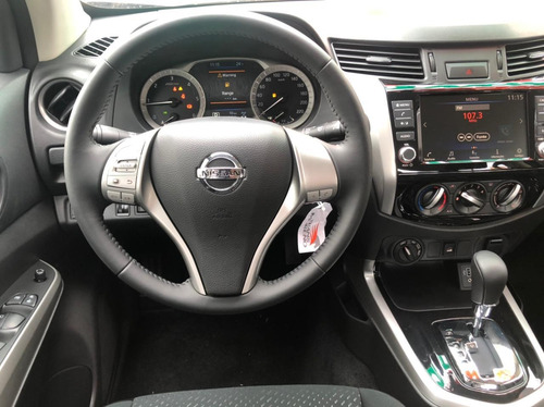 Imagem 9 de 13 de Nissan Frontier 2.3 Cd Turbo Attack Tdi Auto 4x4