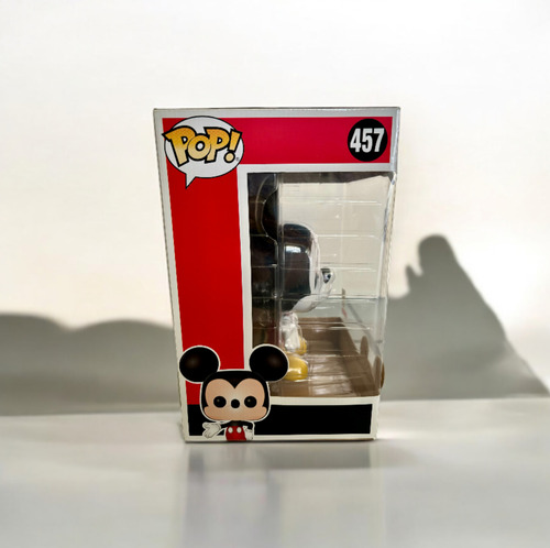 Funko Pop 90 Años 457 Color (Usado)