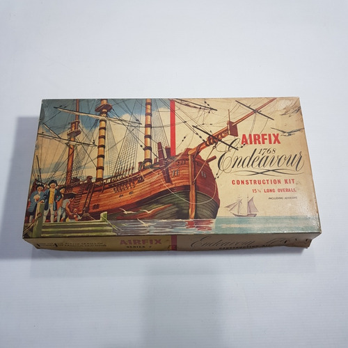 Antiguo Juego Barco Airfix 1768 Endeavour Kit Mag 62259