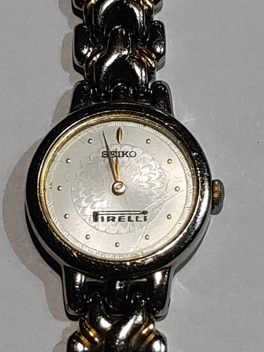 Relógio Seiko Feminino 22mm Pirelli (funcionando) Bat. 04/25 Dourado Branco Prateado (Usado)
