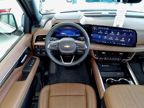 Chevrolet Suburban 6.2 High Country 4X4 At