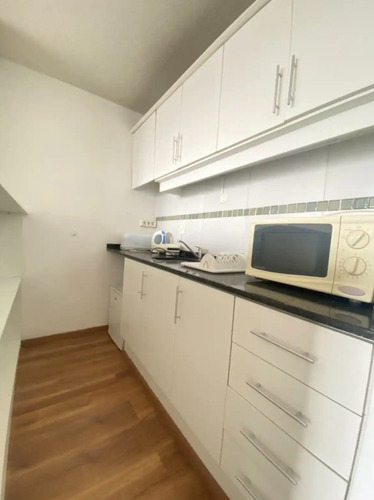 Venta Monoambiente En Punta Carretas Con Garage Sobre Ellauri
