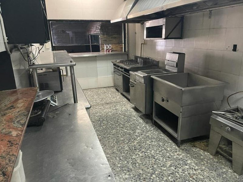 Imagen 11 de 16 de A La Venta Casa Comercial En El Viñedo, Valencia. Codigo.: Atc-769