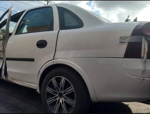 Chevrolet Corsa 2 1.8 Gl Gnc Chocado Con 08