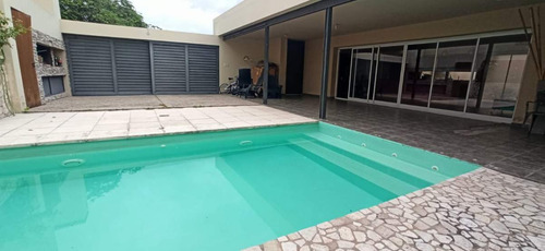 Jardin Claret - 260 M2 - Todo Planta Baja - 4 Dorm. Suitte - Vestidor - Escritura