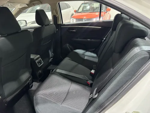 Suzuki Ciaz 4p GLX L4/1.4 Aut