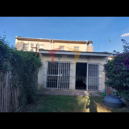 Venta Duplex Dos Dormitorios, Quincho, Parrilla, Jardin, Cochera. Pilar