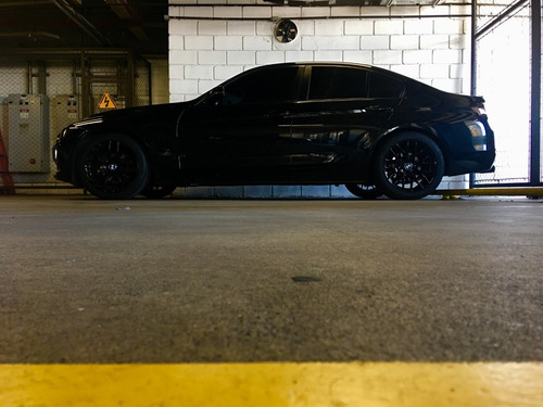 Bmw 320i Turbo - All Black