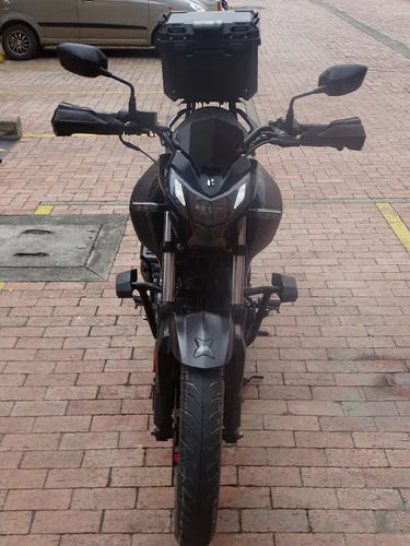 Hero Hunk 160 Rs 2v