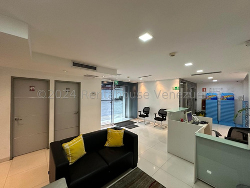 Edificio Para La Venta, Zona El Centro, Maracay Edo. Aragua. Brm