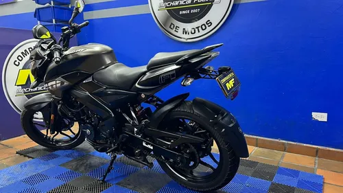 Pulsar Ns 200 Fi Bajaj