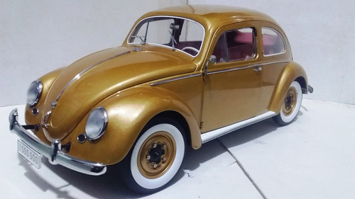 1955 Vw Beetle Saloon Con Detalles Escala 1/12 Sunstar