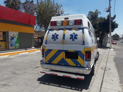 Imagen 6 de 15 de Ford Ambulancia T2 2011 Gasolina