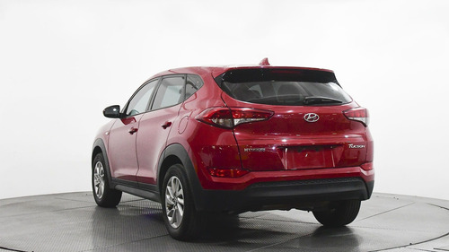 Imagen 8 de 15 de Hyundai Tucson 2017 2.0 Gls At