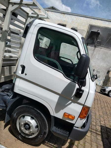 Imagem 2 de 10 de Hyundai Hd 80 2022 Completo Baixa Km