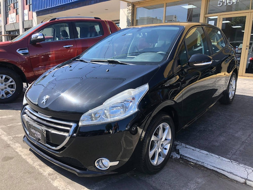 Peugeot 208 1.5 Allure Touchscreen