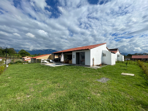 Casa Campestre En Renta - El Caimo