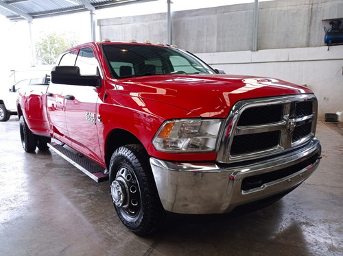 Imagen 7 de 15 de 2016 Ram 3500 4x2 Dually Motor Diesel