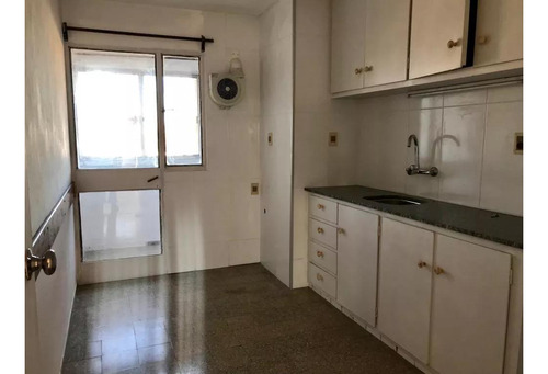 Apartamento En Jacinto Vera. 3 Dormitorios