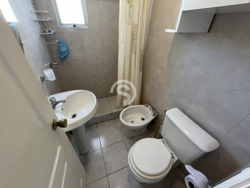 Apartamento De 2 Dormitorios En Excelente Precio- Ref: 4820