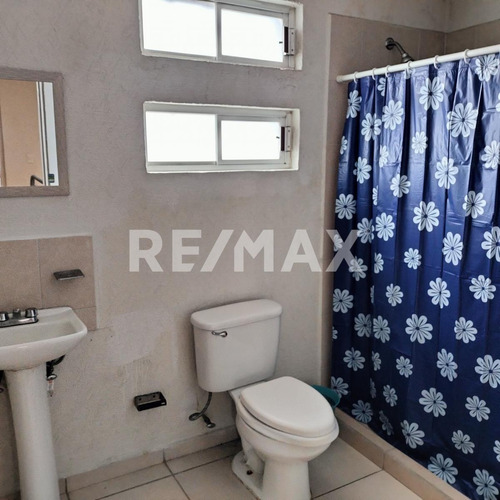Imagen 10 de 13 de Casa En Renta Amueblada - (2)