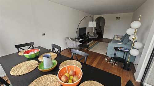 Amplio Y Acogedor Depto En Arriendo De 3 Dorm. En Las Condes