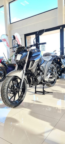 Imagen 2 de 25 de Yamaha Fz25 2023 0km Mejor Precio Contado Patronelli