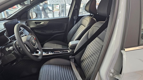 Fiat FASTBACK 1.3 T270 At6