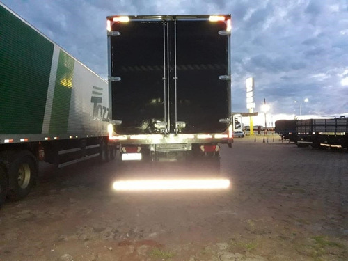 Imagem 4 de 12 de Mercedes Benz Atego 2426 Com Bau Gancheira Refrigerado
