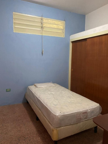 Imagen 4 de 13 de En Venta Dos Casas Construidas En 350 Metros De Terreno Con Tenencia Privada