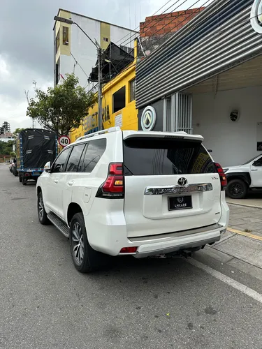 Toyota Prado 2.8 VX.L