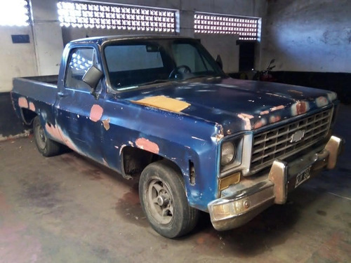 Chevrolet C-10 Deluxe