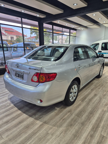 Toyota Corolla 1.8 Xli Mt