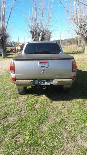 Mitsubishi L200 3.2 Cab Doble 4wd Cr 165cv Mt 2011